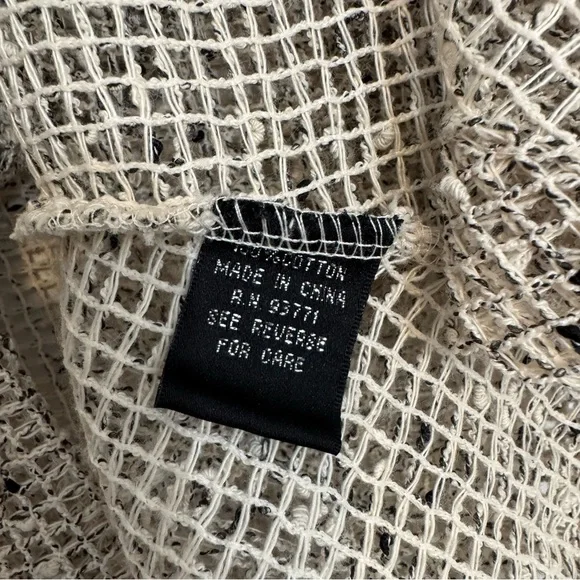 Vintage Open Knit Oatmeal Beige Boho Indie Hipster Big Button Cardigan Sweater - Picture 5 of 8